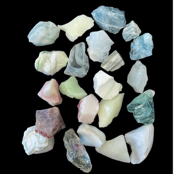 Art Glass Cullet Glowing Manganese Uranium Glass Bulk Assortment 3 LBS #5GA2 - Picture 1 of 8